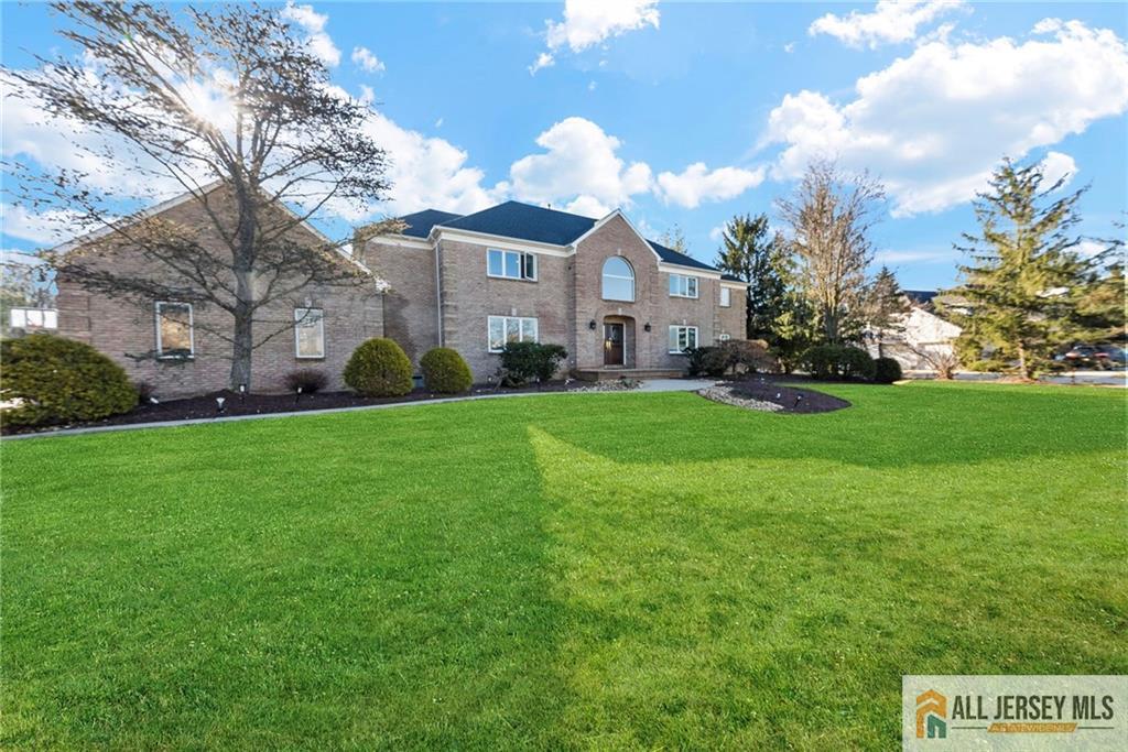 Homes for Sale in South Brunswick, NJ