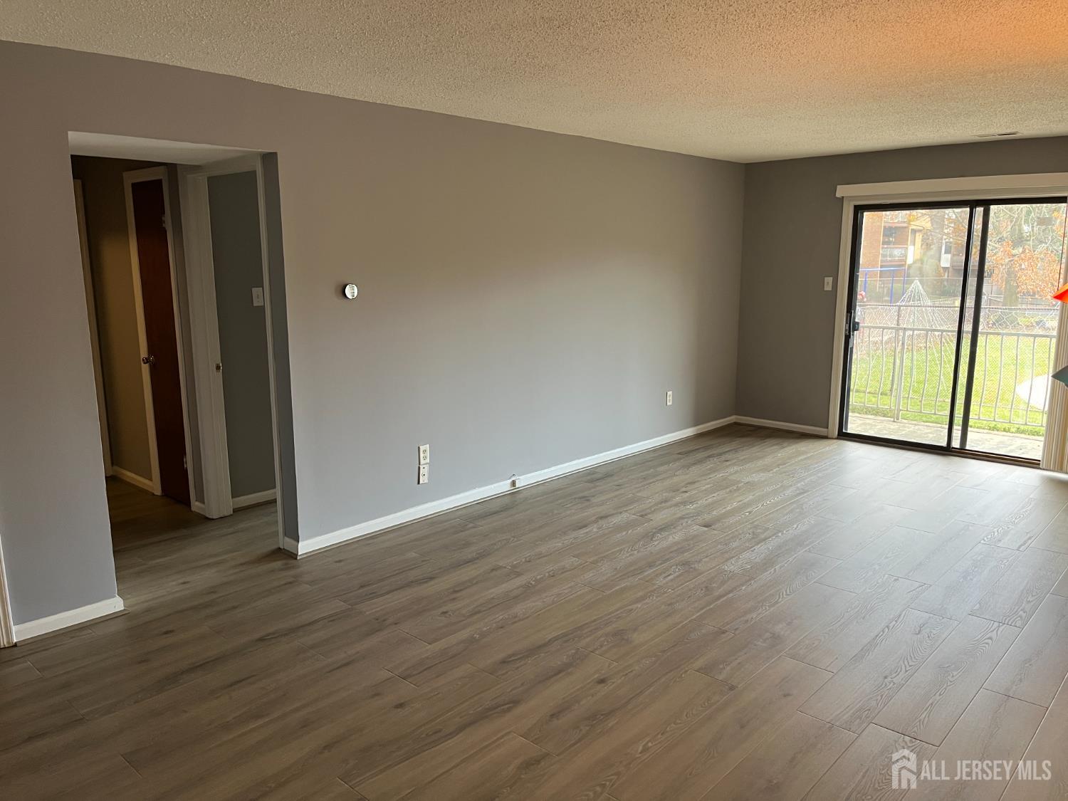 915 Edison Glen, Edison, NJ, 08837