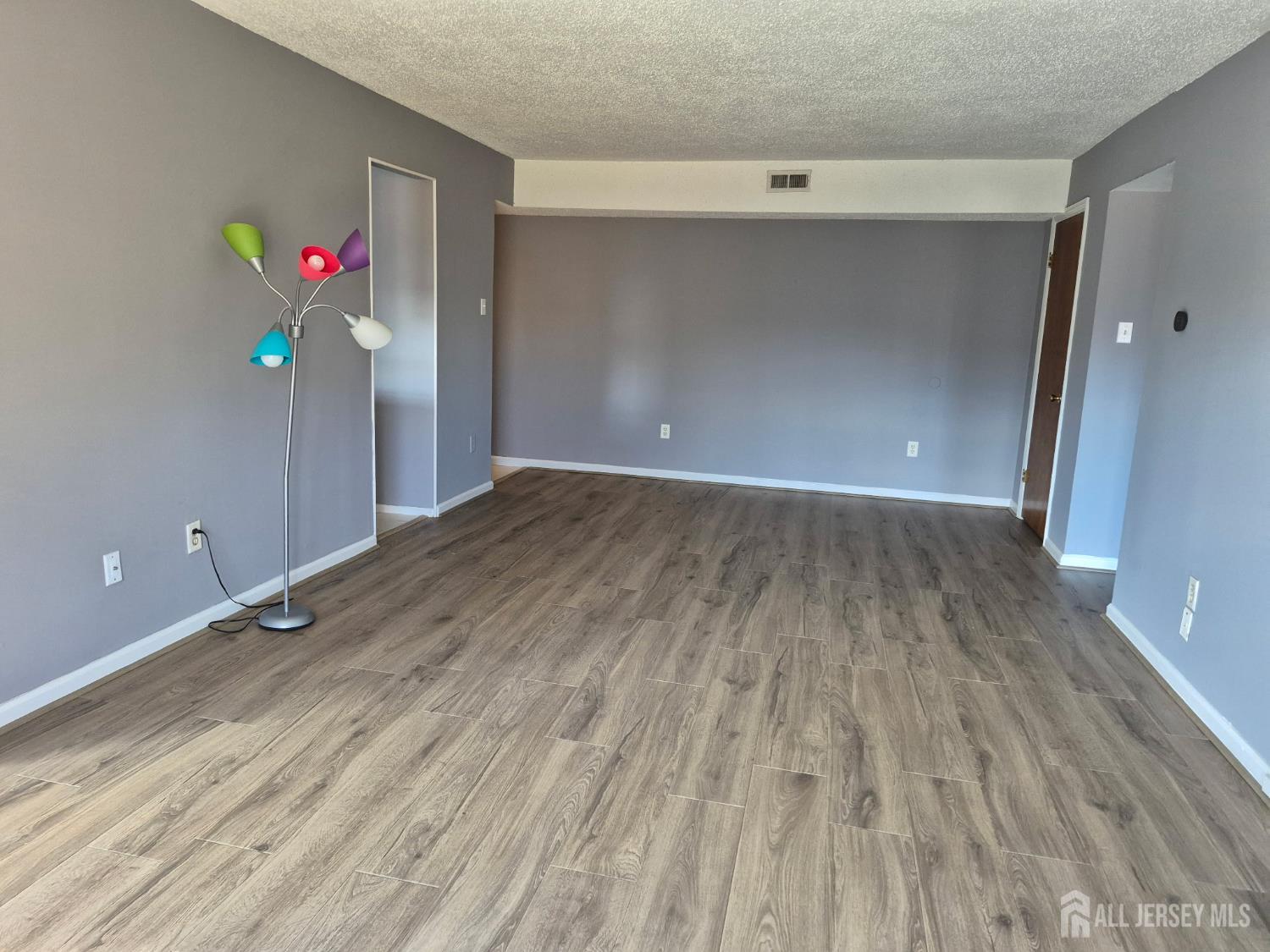 915 Edison Glen, Edison, NJ, 08837