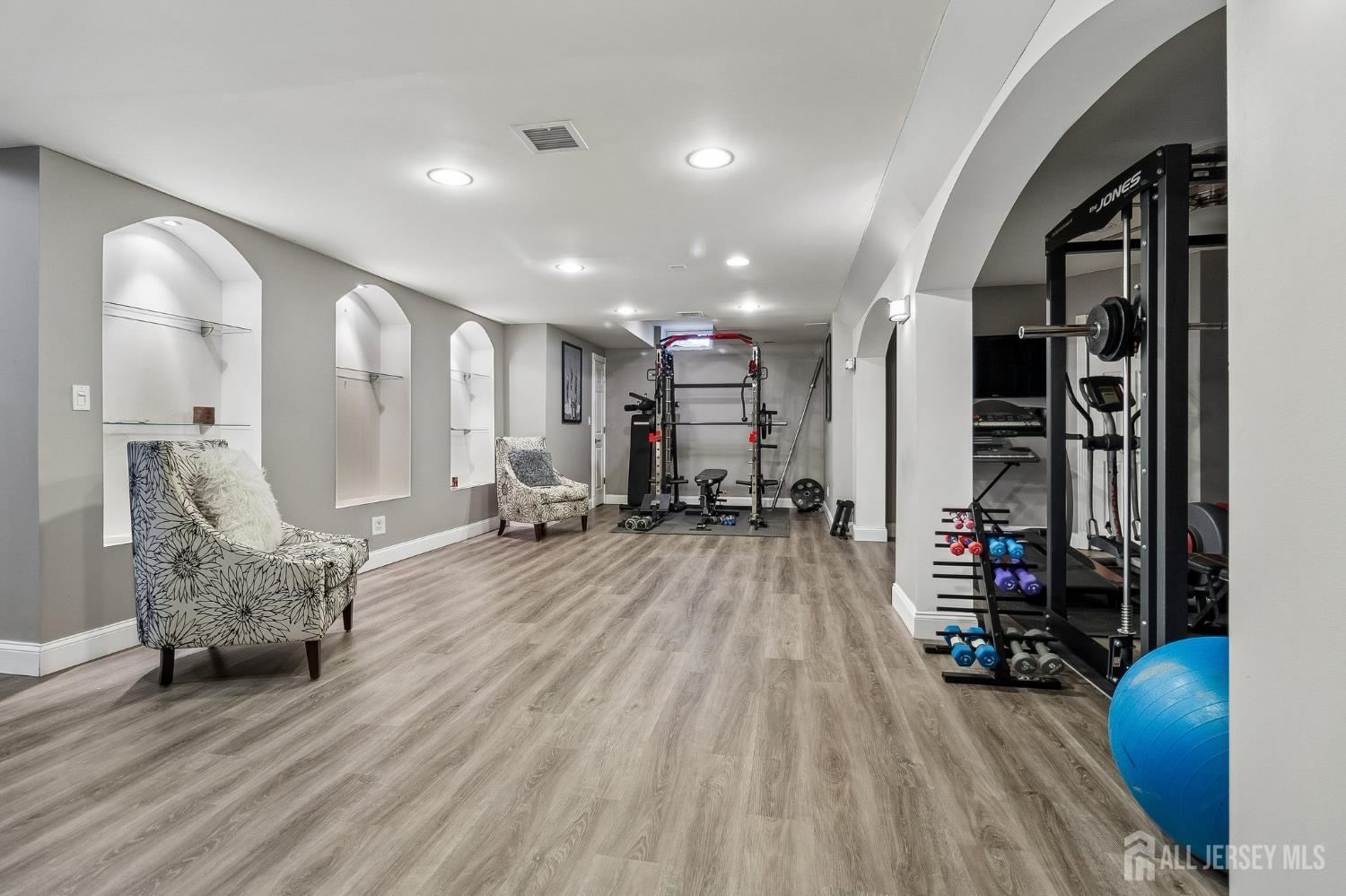 16 Valley Wood, Franklin, NJ, 08873