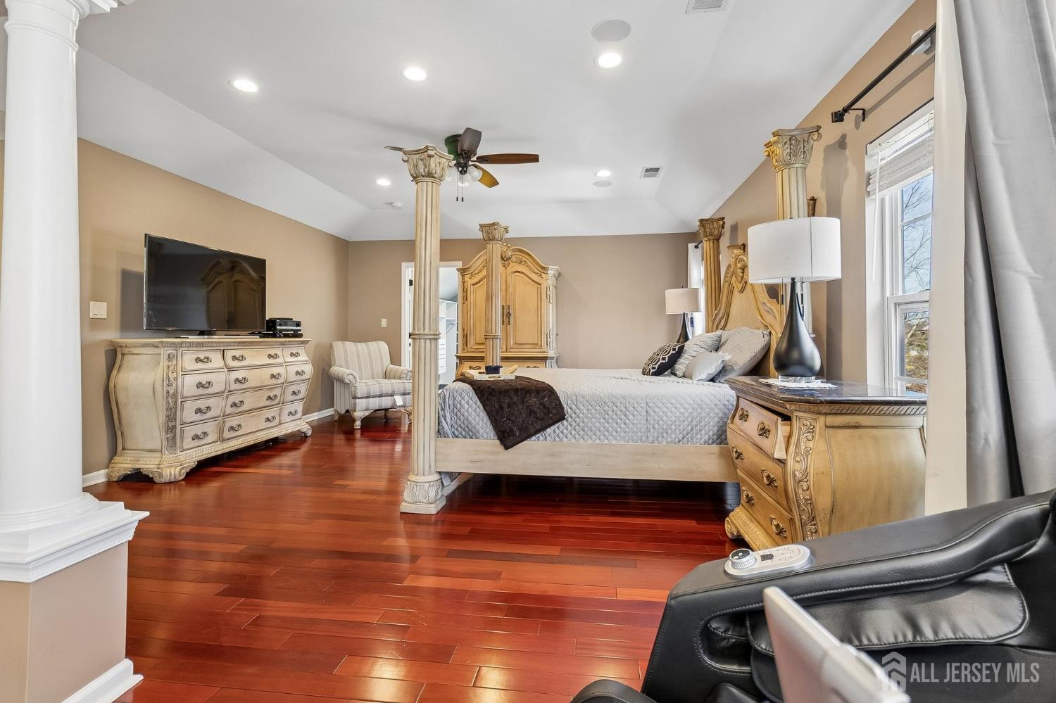 16 Valley Wood, Franklin, NJ, 08873