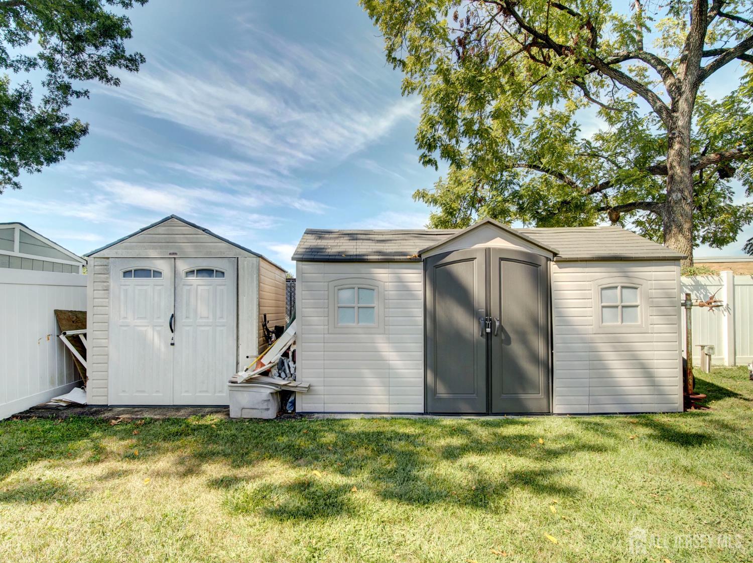 17 Thelma, Colonia, NJ, 07067