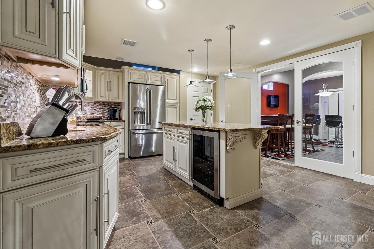 16 Valley Wood, Franklin, NJ, 08873