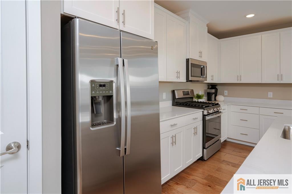 160 Leona Stewart, Pennington, NJ, 08534