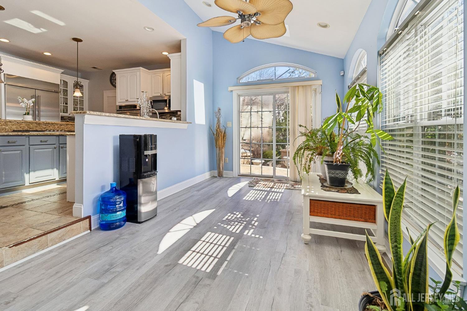 16 Valley Wood, Franklin, NJ, 08873