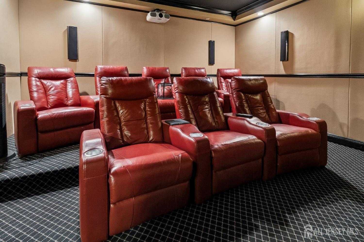 16 Valley Wood, Franklin, NJ, 08873