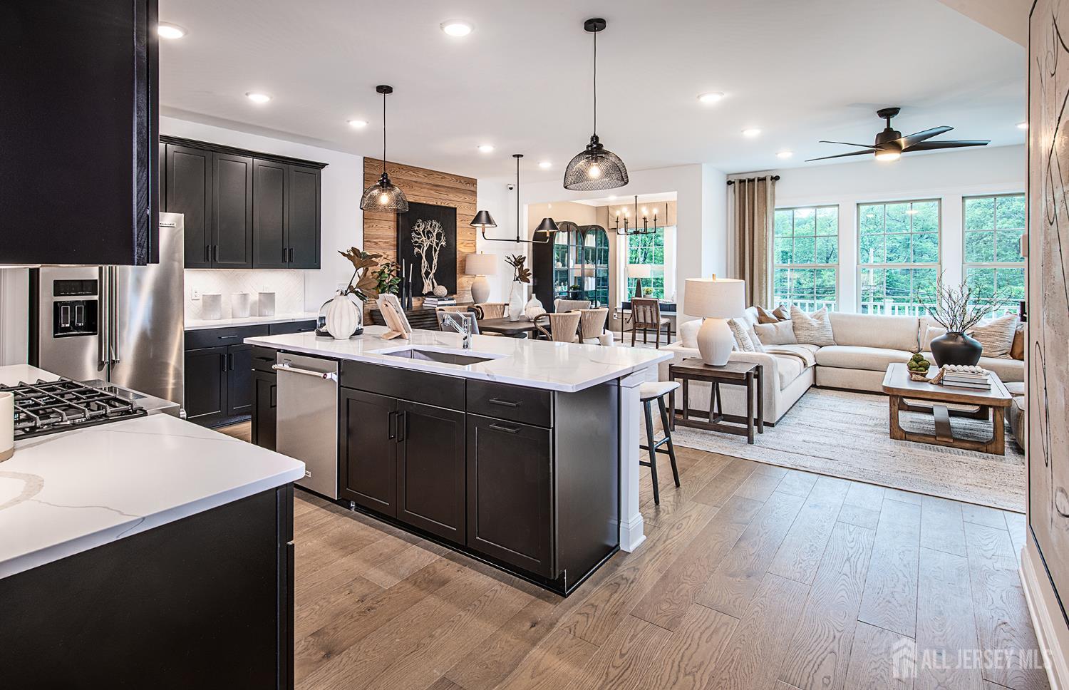 Homes for Sale in South Brunswick, NJ