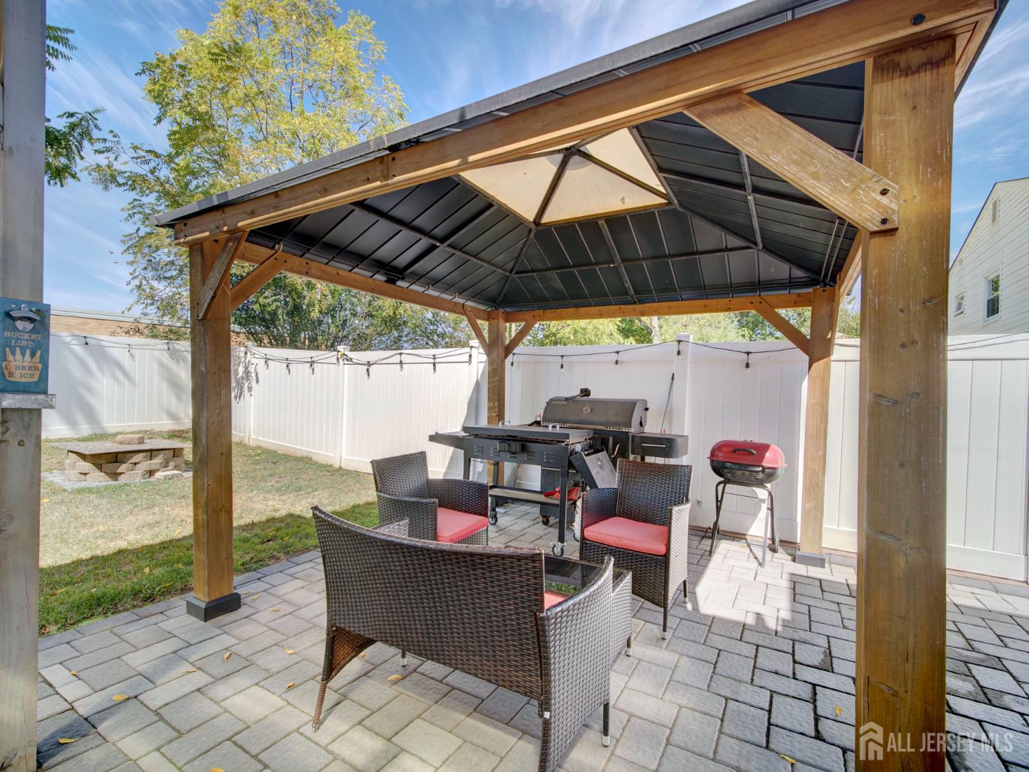 17 Thelma, Colonia, NJ, 07067