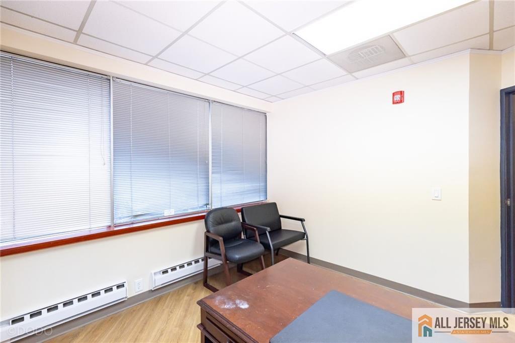 2 State Route 27 UNIT 100, Edison, NJ, 08820