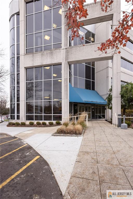 2 State Route 27 UNIT 100, Edison, NJ, 08820