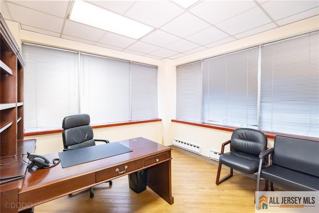 2 State Route 27 UNIT 100, Edison, NJ, 08820