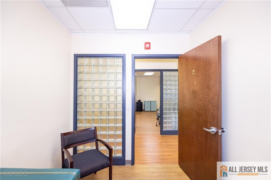 2 State Route 27 UNIT 100, Edison, NJ, 08820