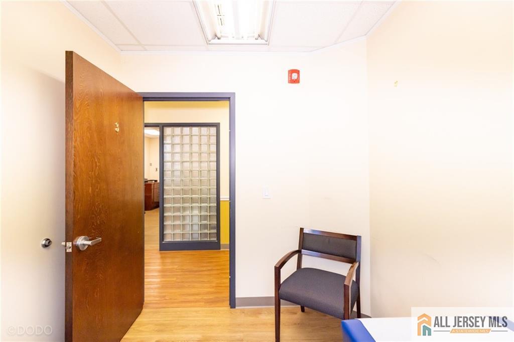 2 State Route 27 UNIT 100, Edison, NJ, 08820