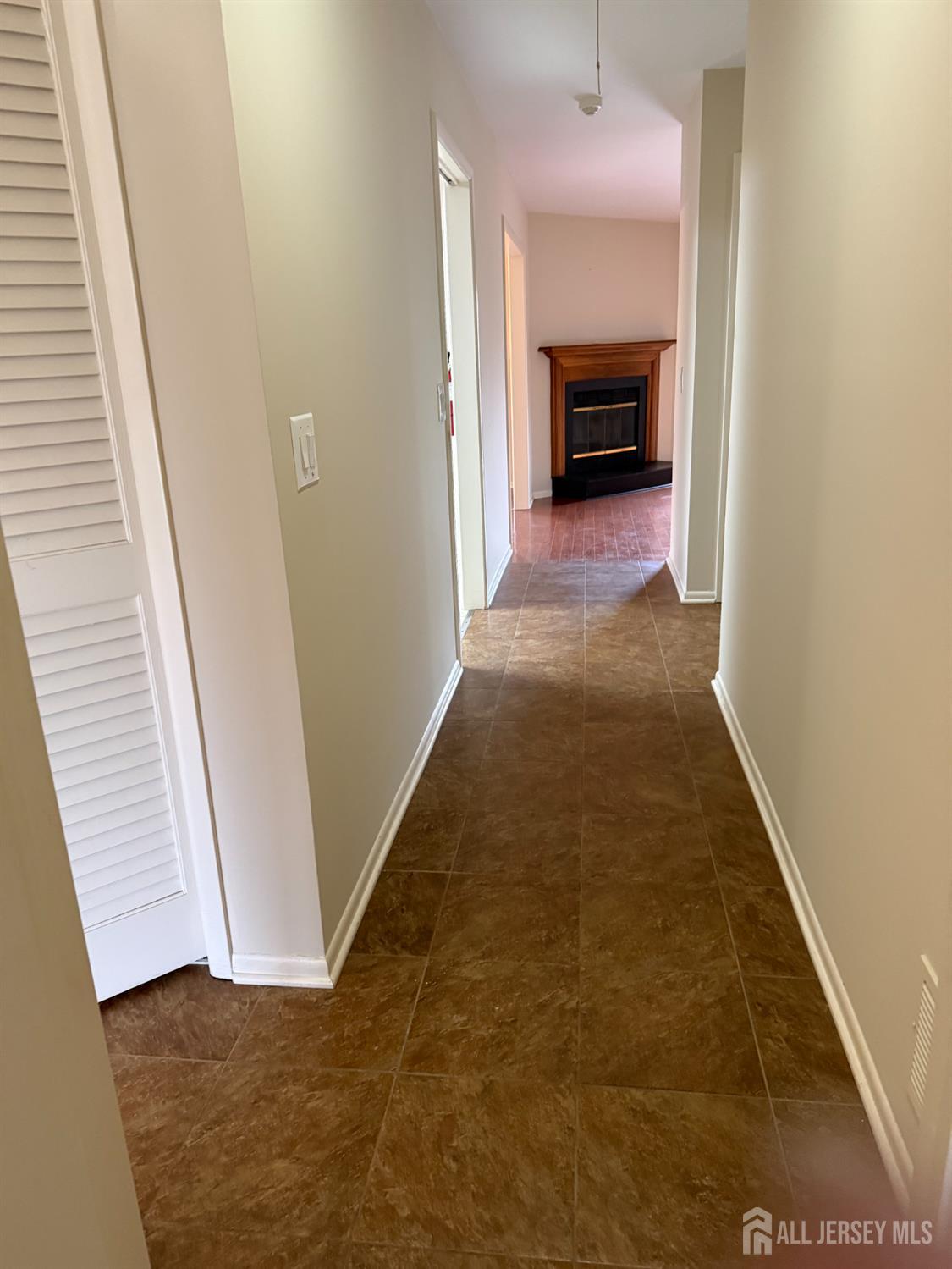 92 Heather, Edison, NJ, 08820