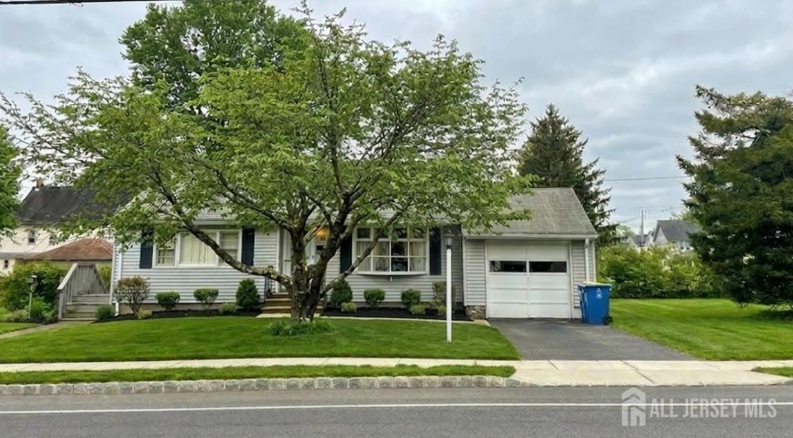 Homes for Sale in Somerset, NJ