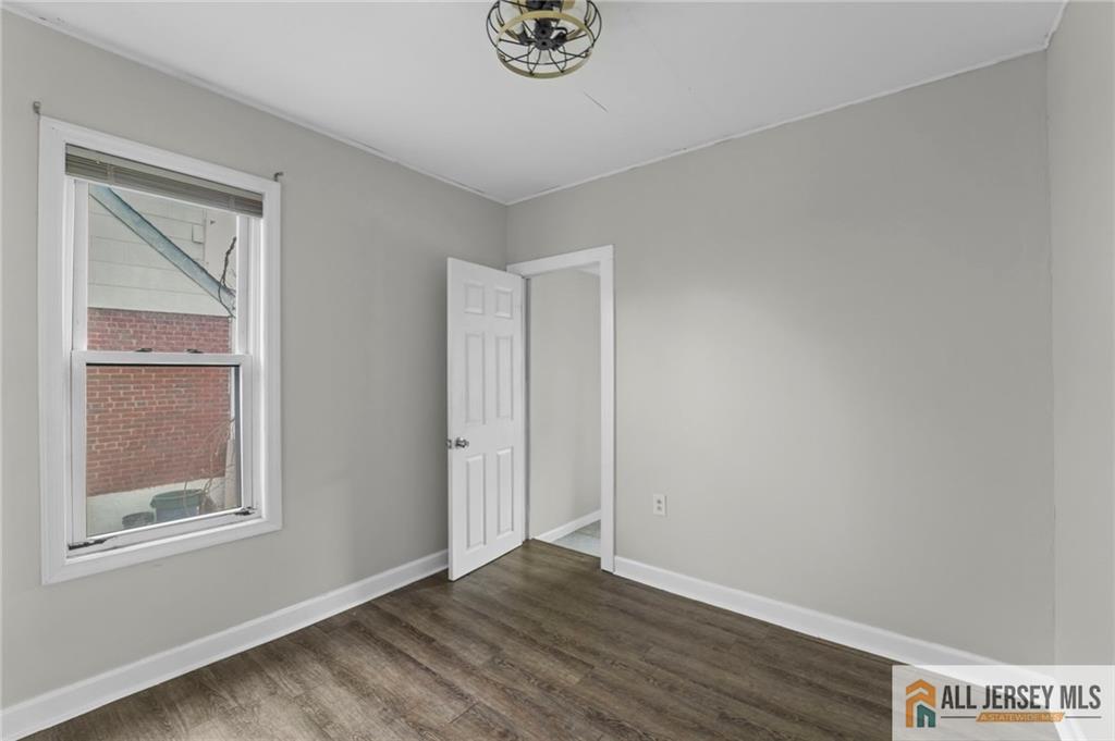 56 Caroline, Trenton, NJ, 08610