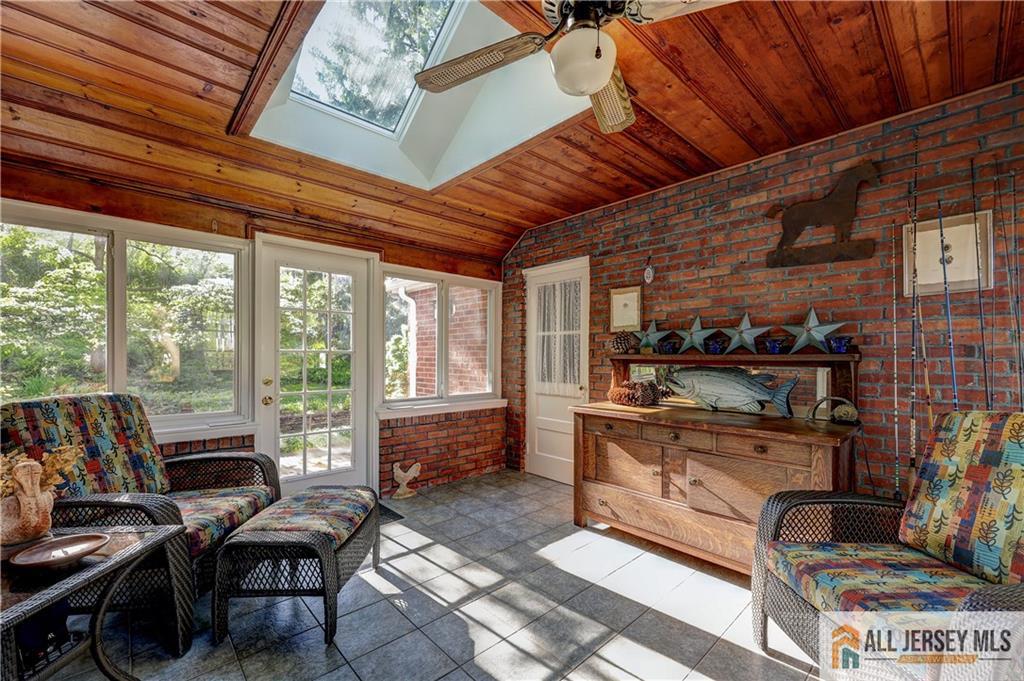 25 Voorhees, Metuchen, NJ, 08840