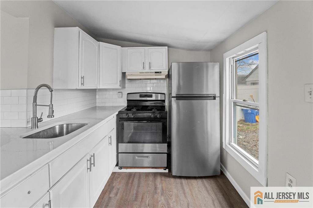 56 Caroline, Trenton, NJ, 08610