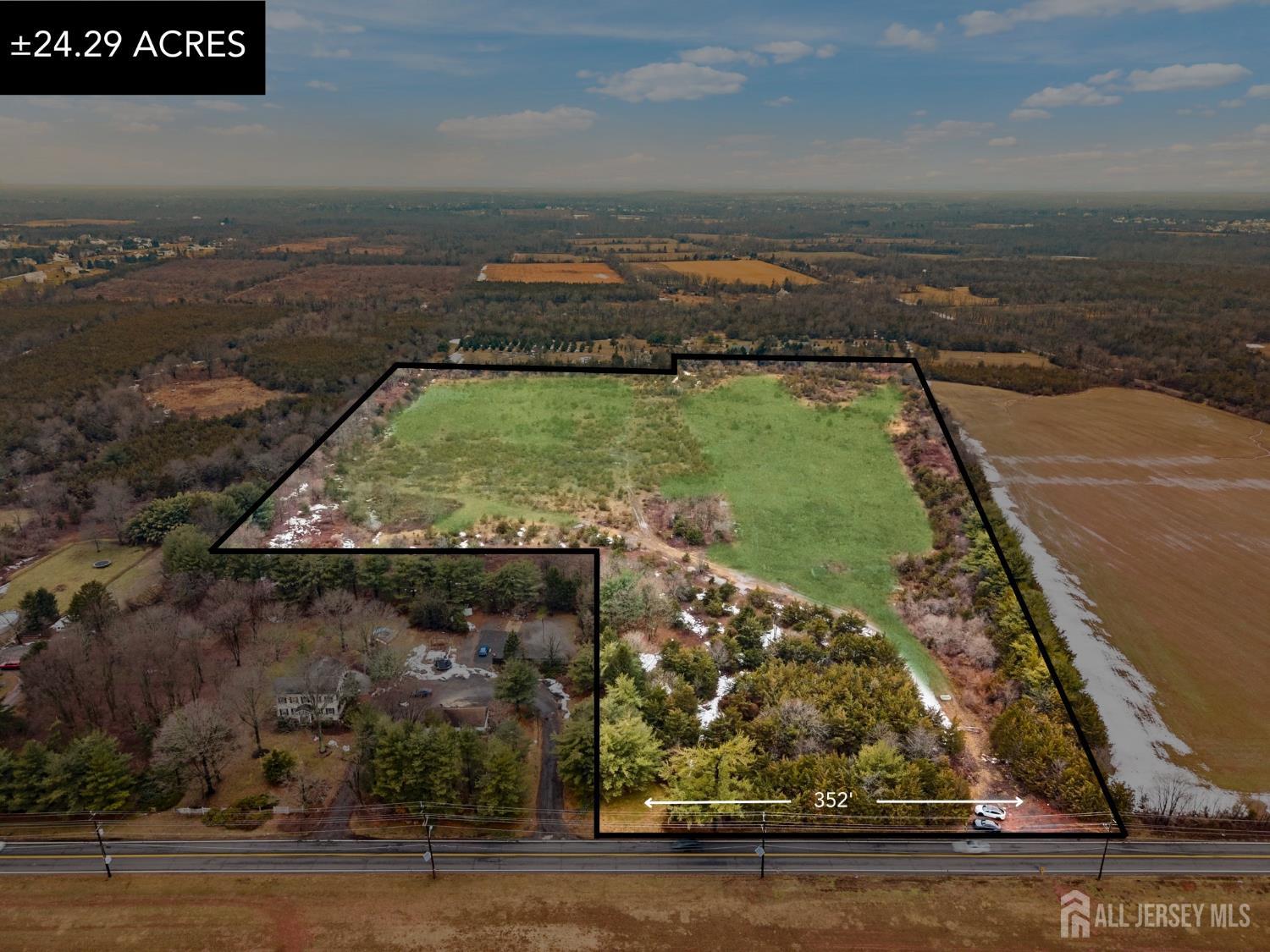 Homes for Sale in Somerset, NJ