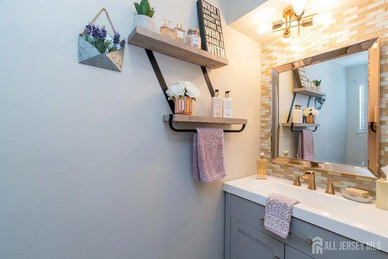 23 Scotto, South Brunswick, NJ, 08810