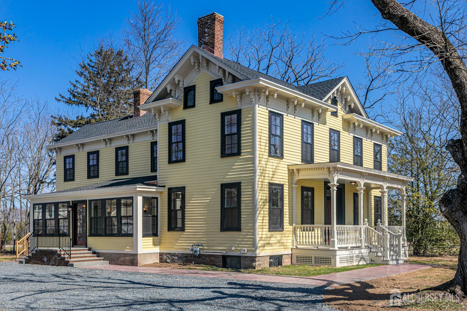 Homes for Sale in South Brunswick, NJ