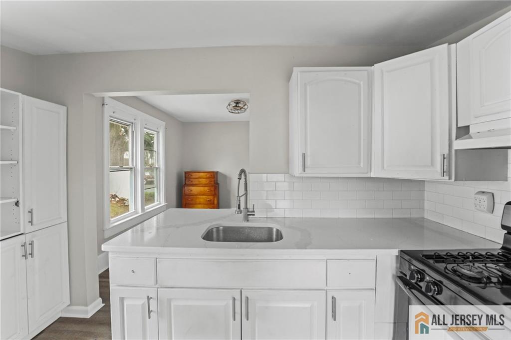 56 Caroline, Trenton, NJ, 08610