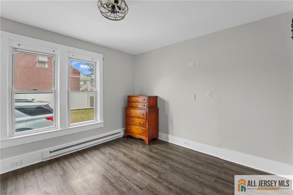 56 Caroline, Trenton, NJ, 08610