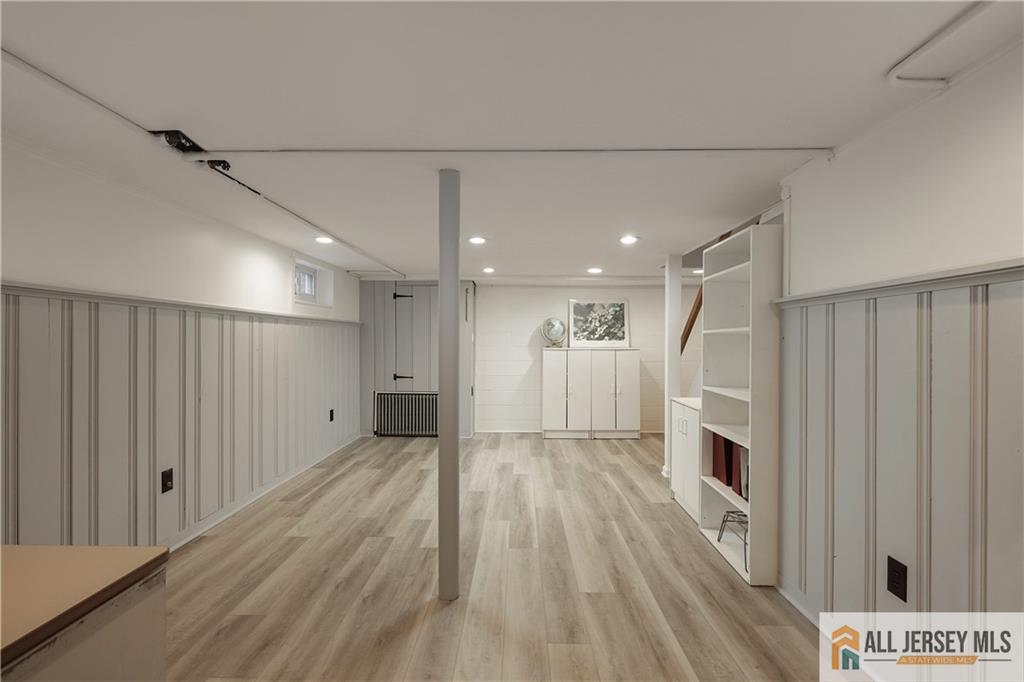 25 Voorhees, Metuchen, NJ, 08840