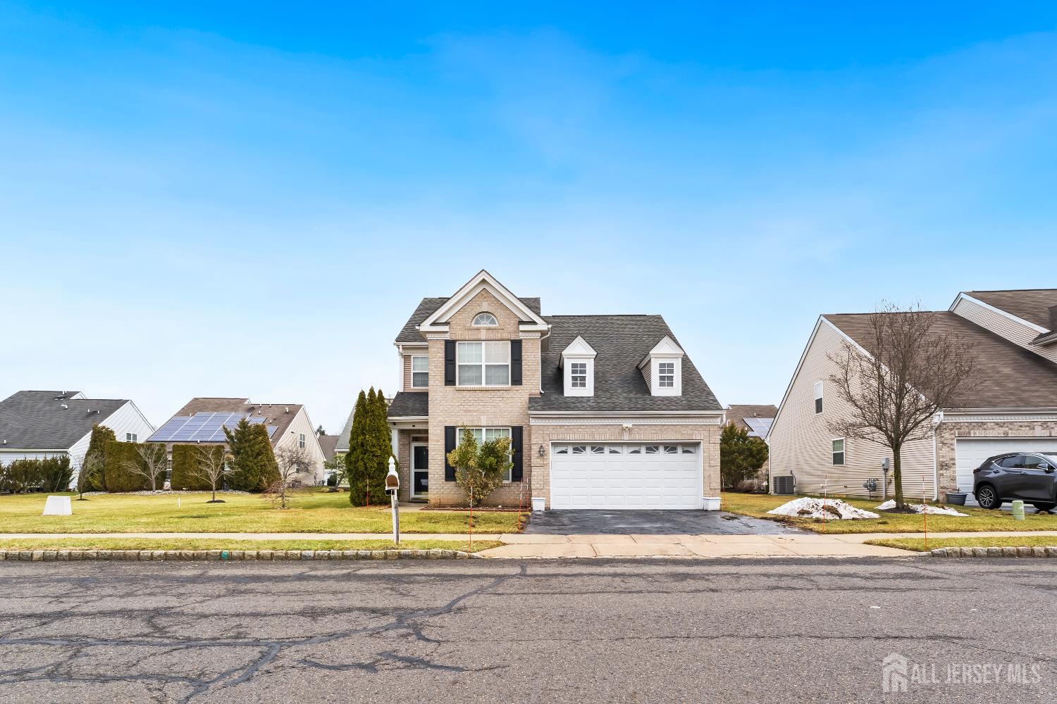 Homes for Sale in South Brunswick, NJ