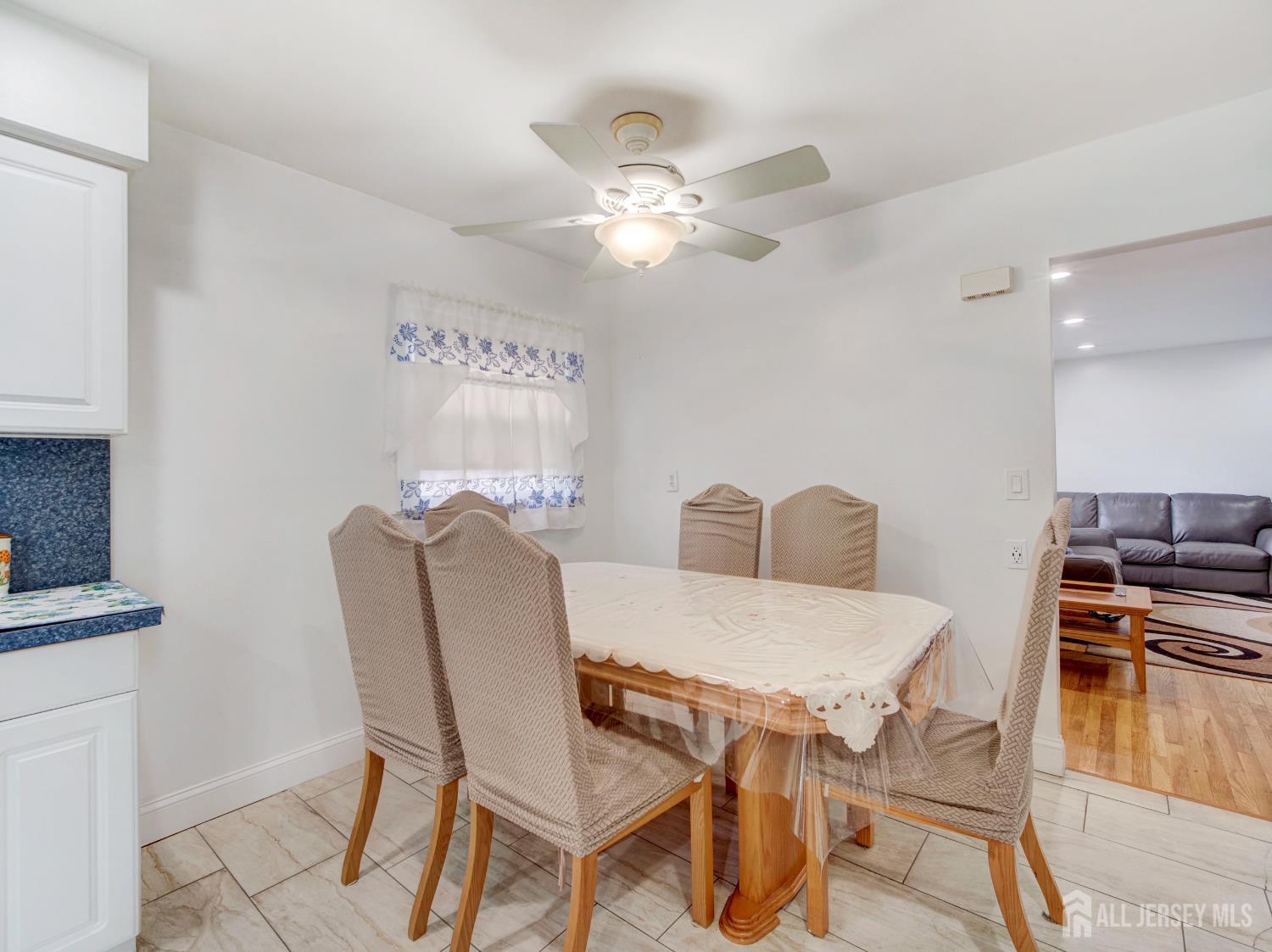 17 Thelma, Colonia, NJ, 07067