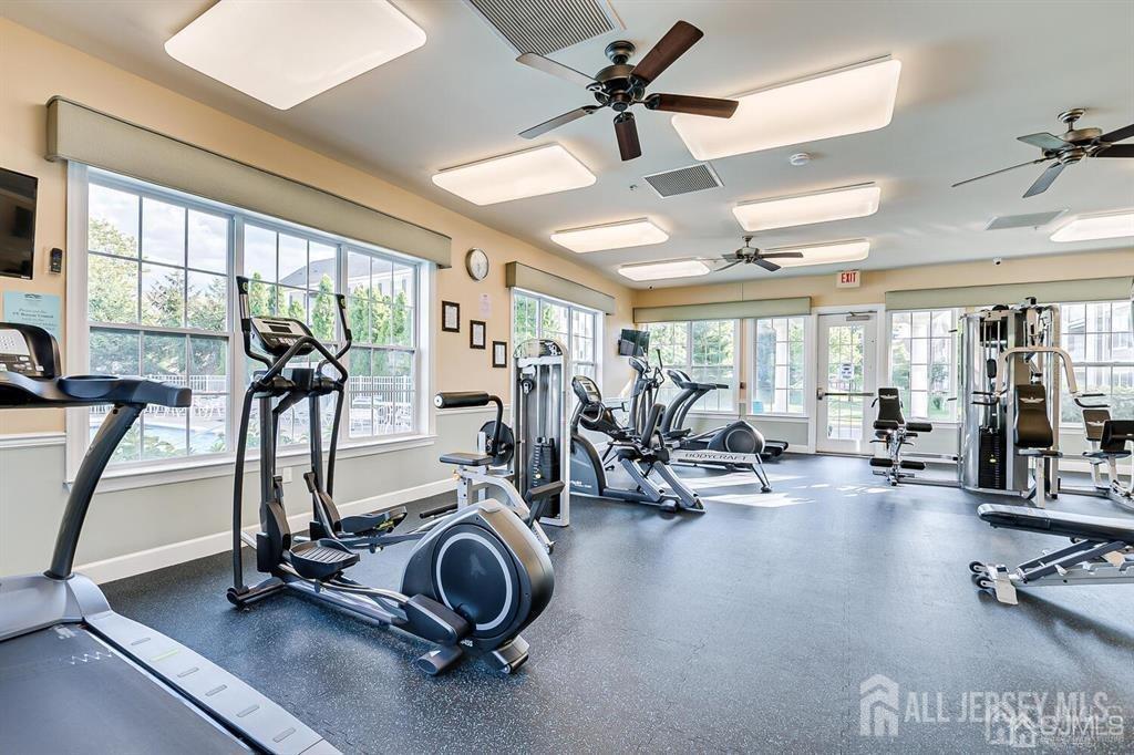 2318 Edward stec, Edison, NJ, 08837