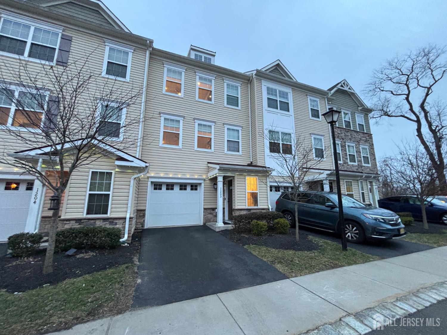 413 16th UNIT 1, Newark, NJ, 07103