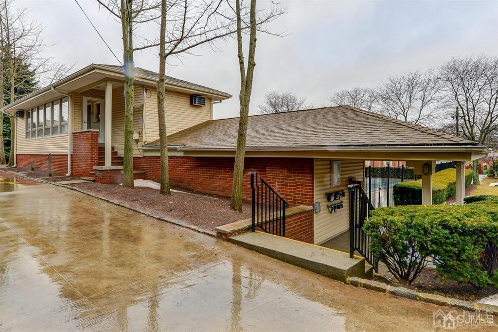 72 Fox UNIT 7b, Edison, NJ, 08817