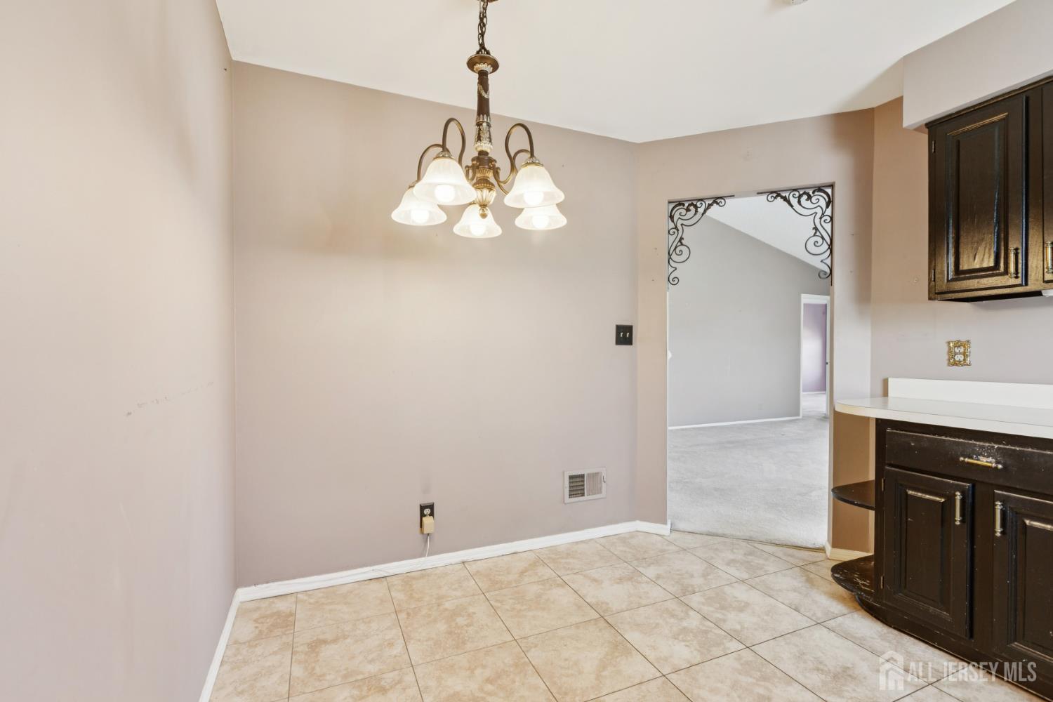 10 Andrew Johnson UNIT C, Monroe, NJ, 08831