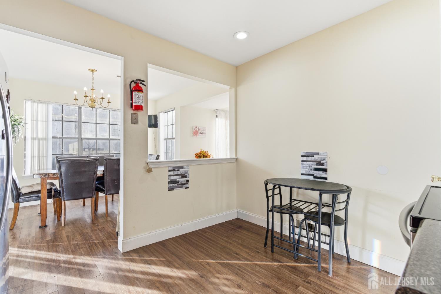 29 Exeter, Franklin, NJ, 08873