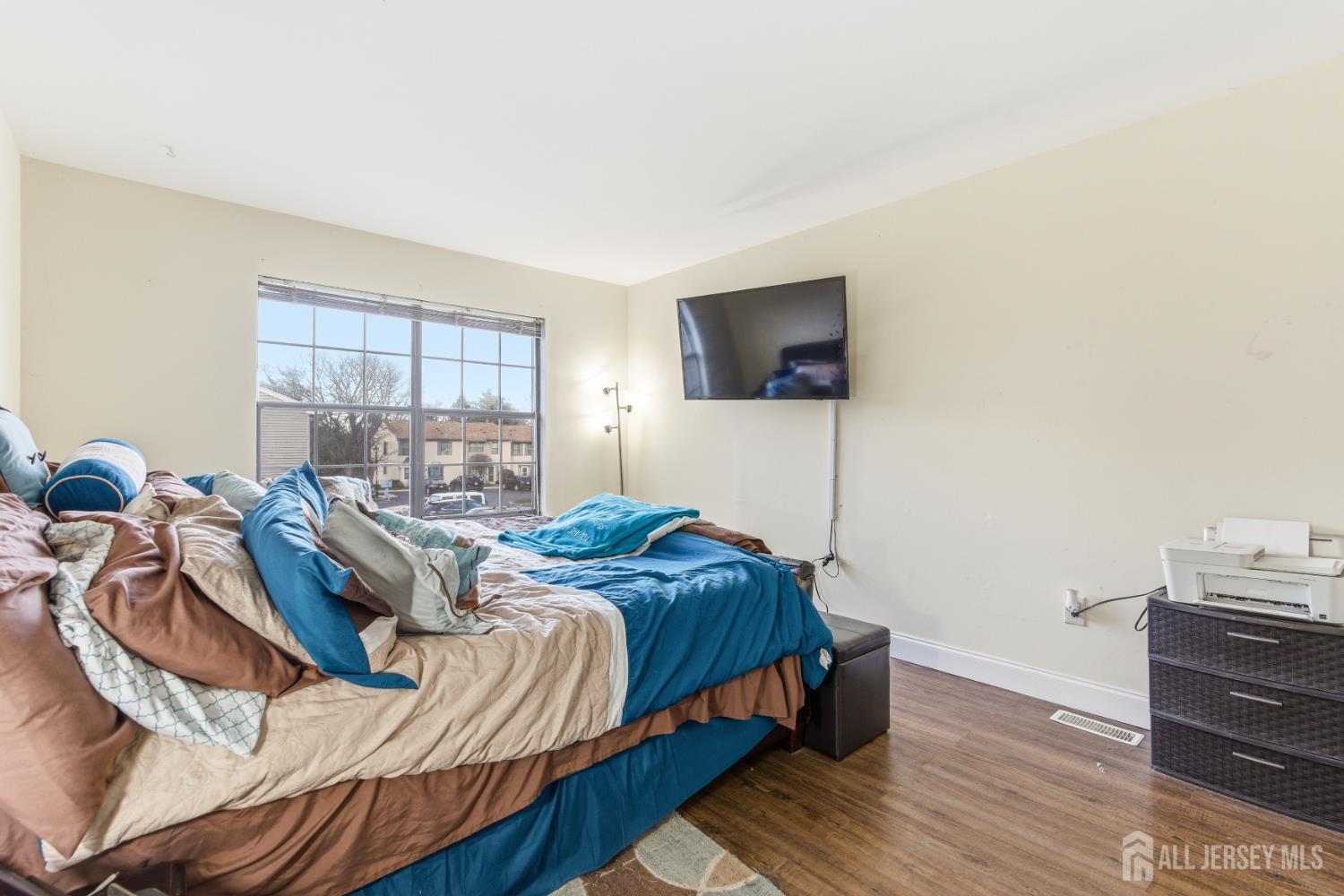 29 Exeter, Franklin, NJ, 08873