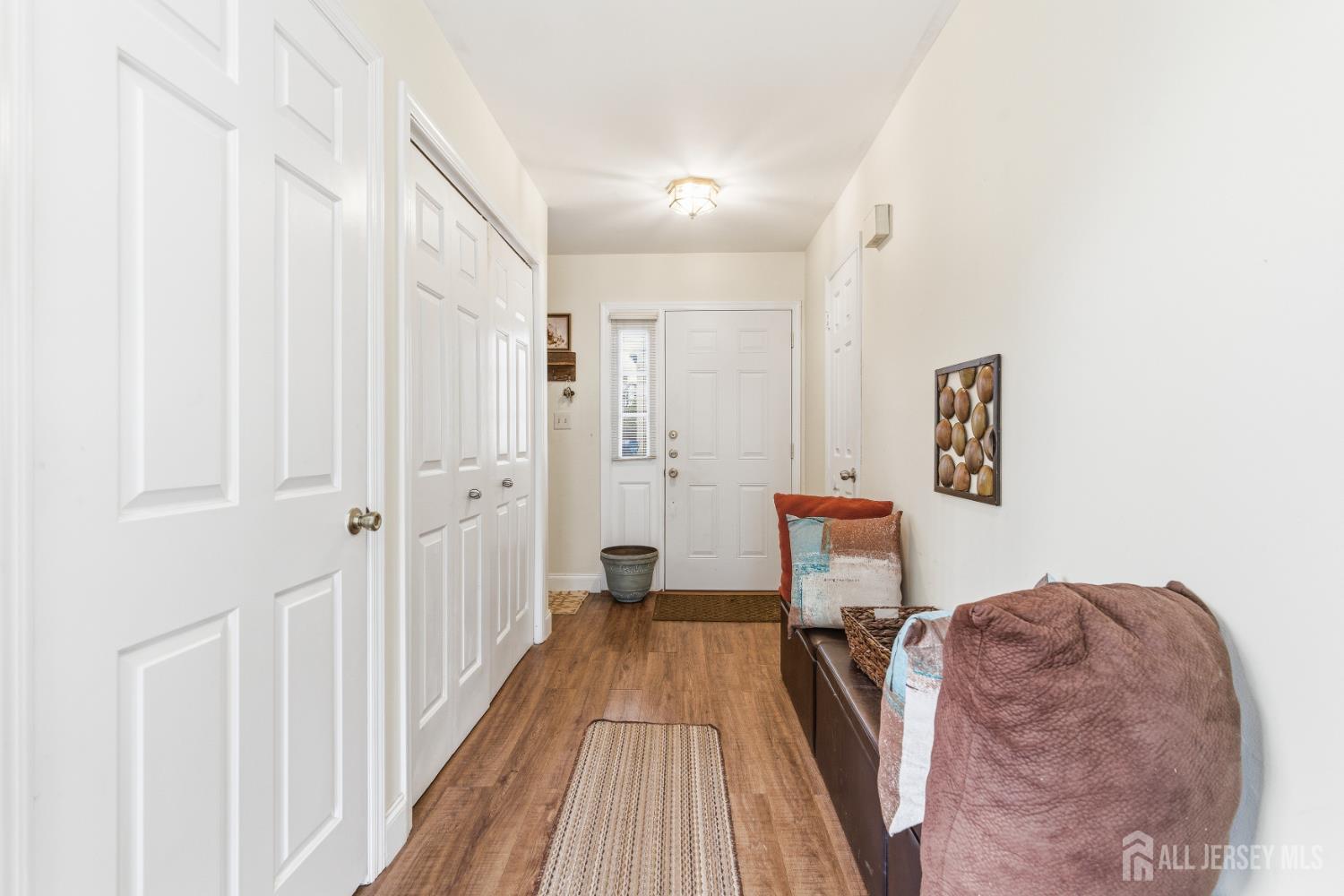 29 Exeter, Franklin, NJ, 08873