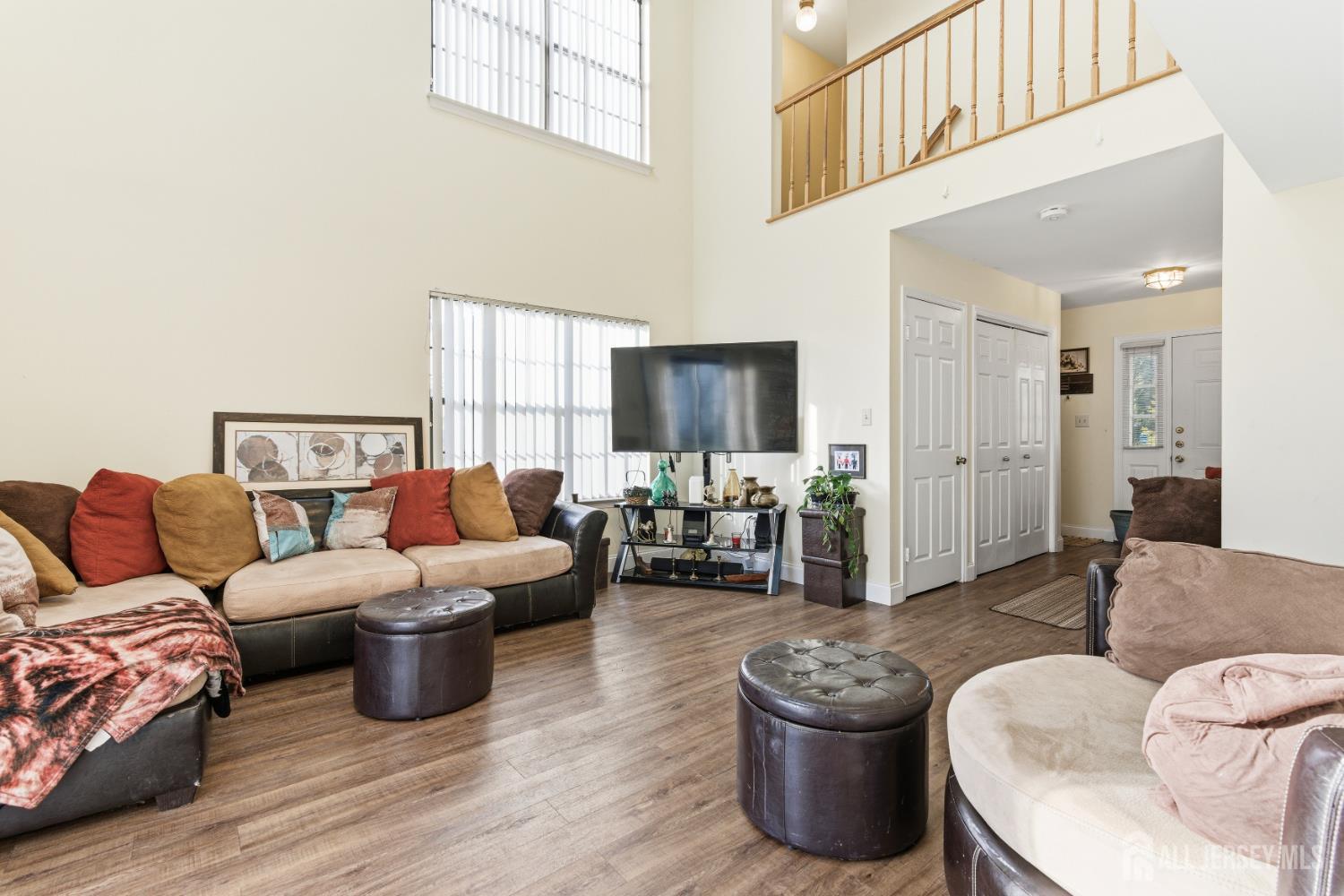 29 Exeter, Franklin, NJ, 08873