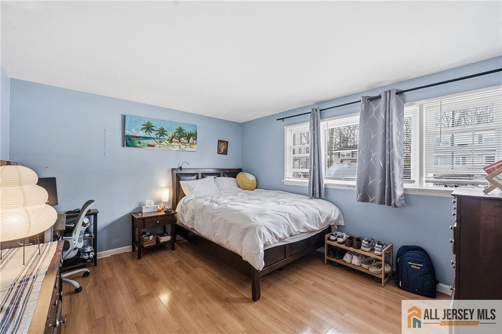 15 New Dover, Colonia, NJ, 07067