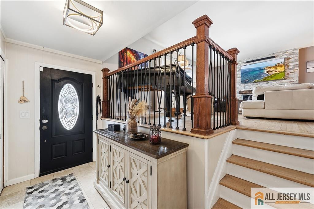 15 New Dover, Colonia, NJ, 07067