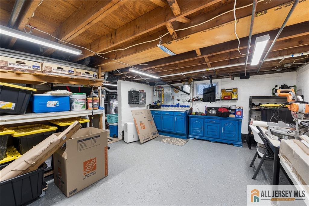 15 New Dover, Colonia, NJ, 07067