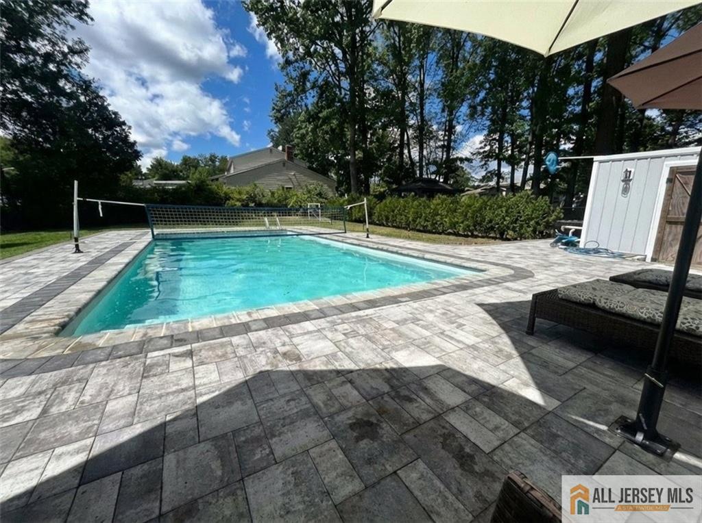 15 New Dover, Colonia, NJ, 07067