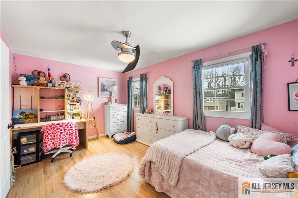 15 New Dover, Colonia, NJ, 07067