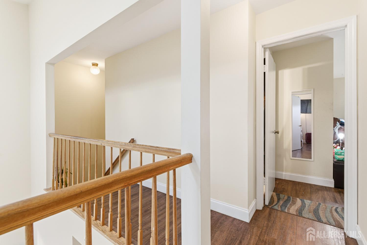 29 Exeter, Franklin, NJ, 08873