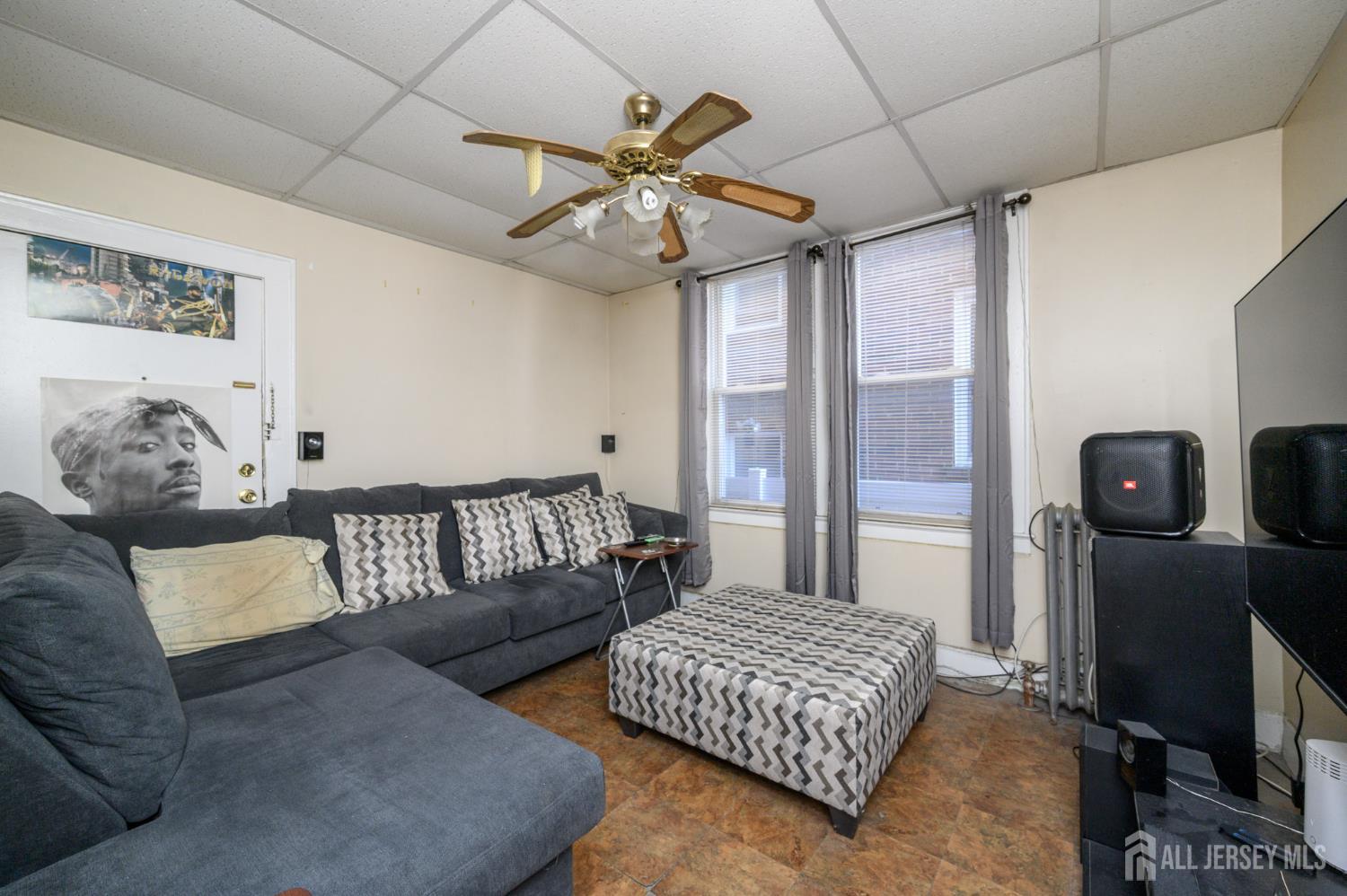 427-429 N N 12th, Newark, NJ, 07107