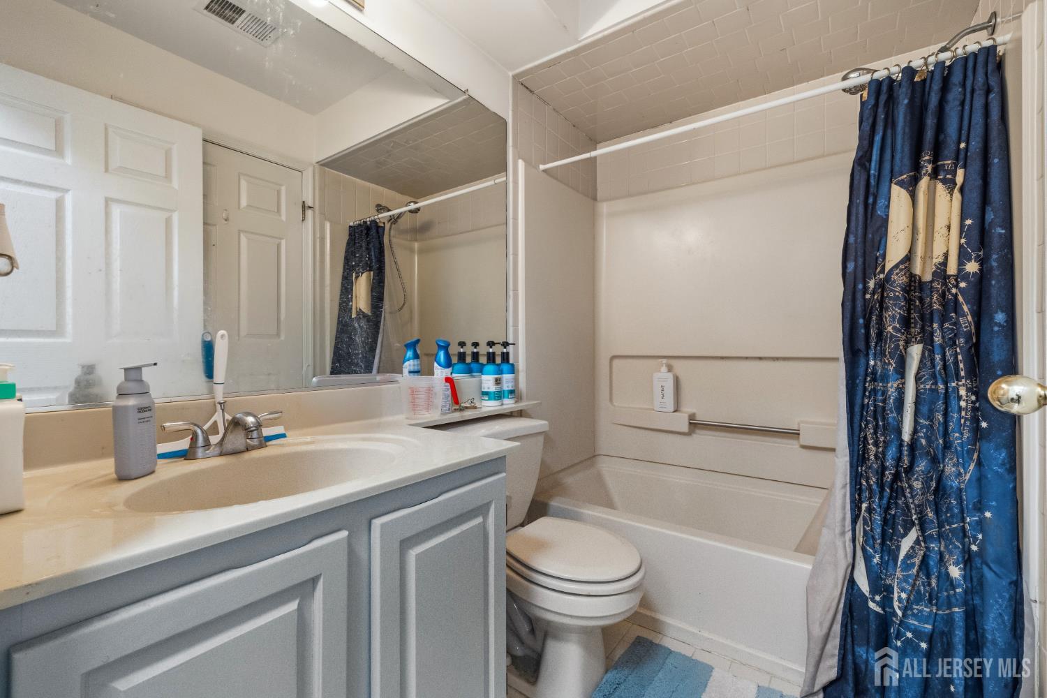 1131 Waterford, Edison, NJ, 08817