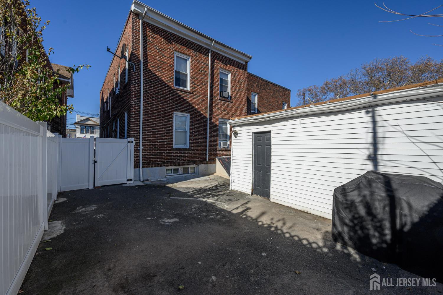 427-429 N N 12th, Newark, NJ, 07107