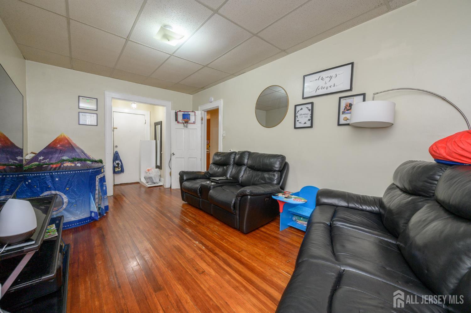 427-429 N N 12th, Newark, NJ, 07107