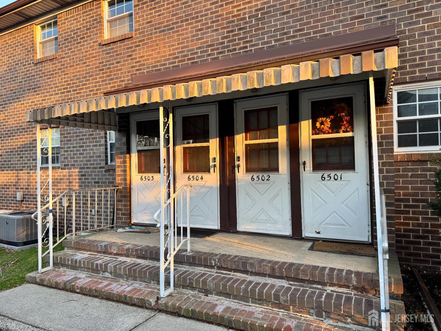 6501 Avenue C, Edison, NJ, 08837