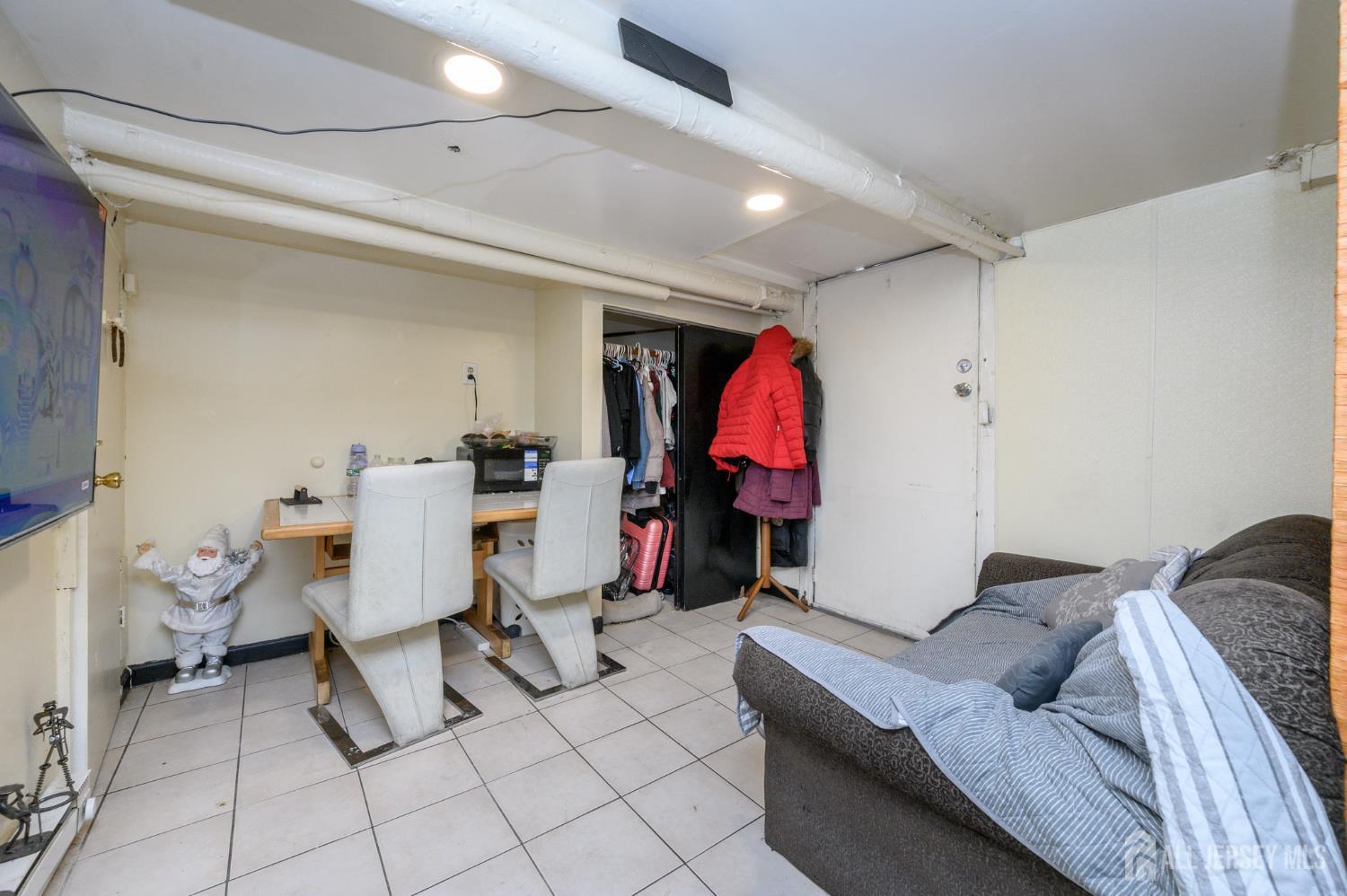 427-429 N N 12th, Newark, NJ, 07107